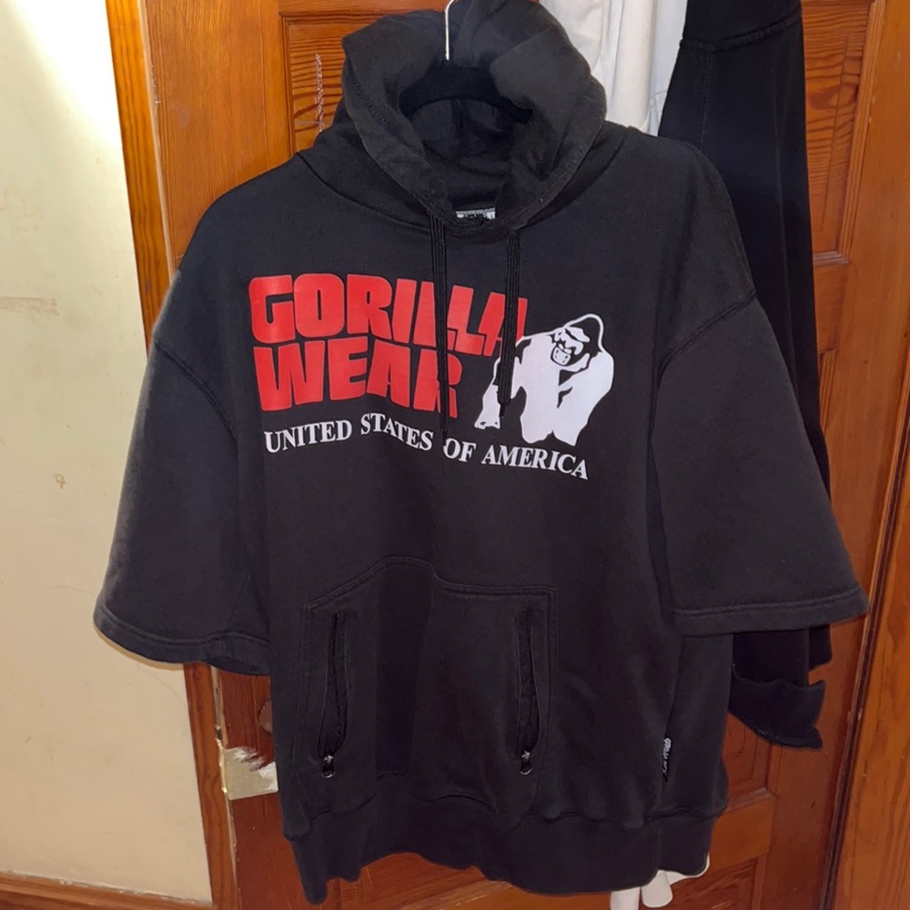 GORILLA WEAR short sleeve hoodie